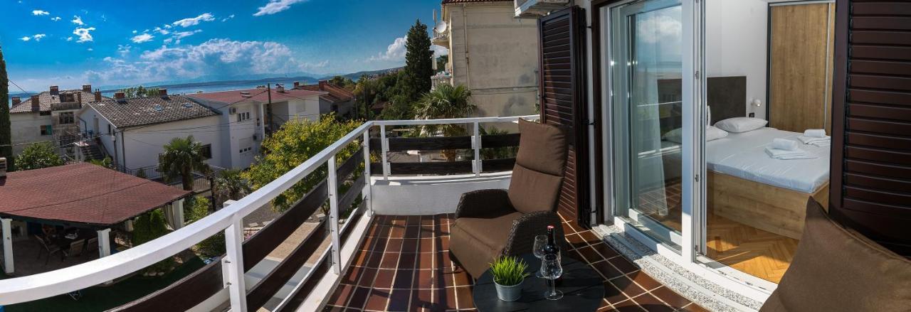 Apartments Agape Crikvenica Esterno foto